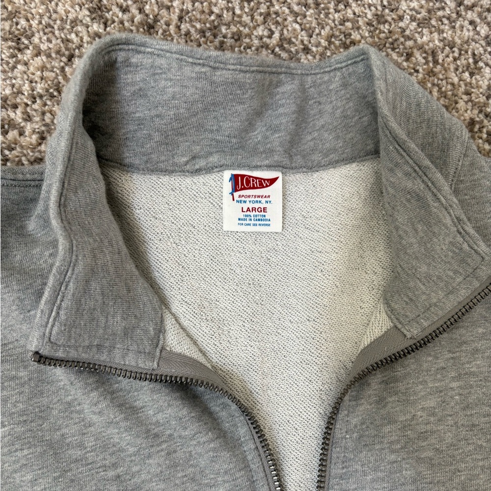 J. Crew Men's Quarter Zip-Up Sweater in Gray Size Large.
